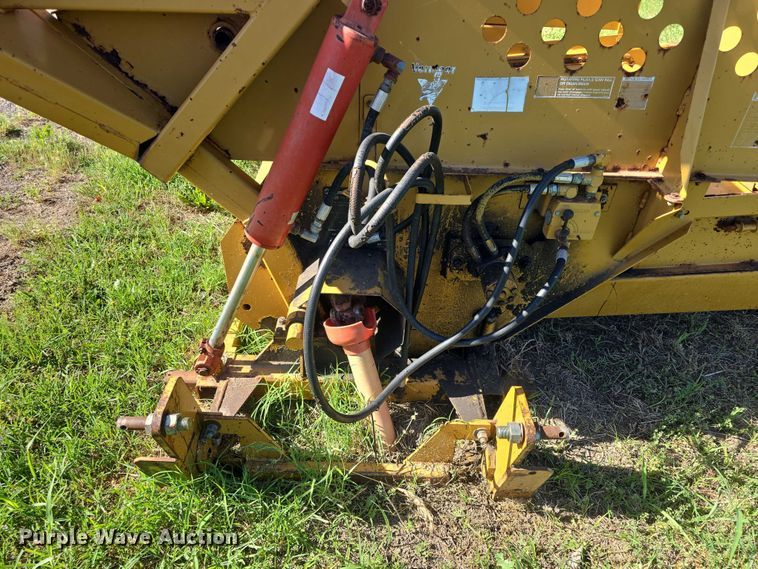 image for item DO7936 Vermeer 256  bale processor