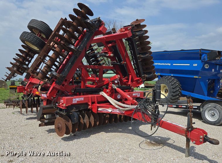 image for item DP6365 2019 McFarLane IC-5124-5FA vertical tillage