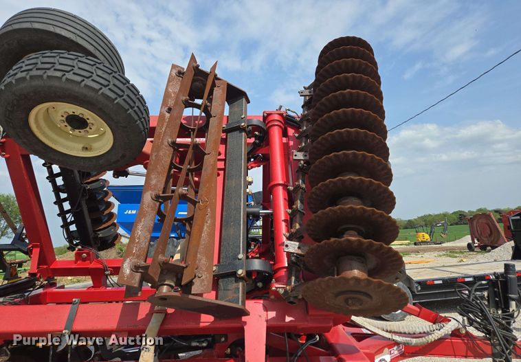 image for item DP6365 2019 McFarLane IC-5124-5FA vertical tillage