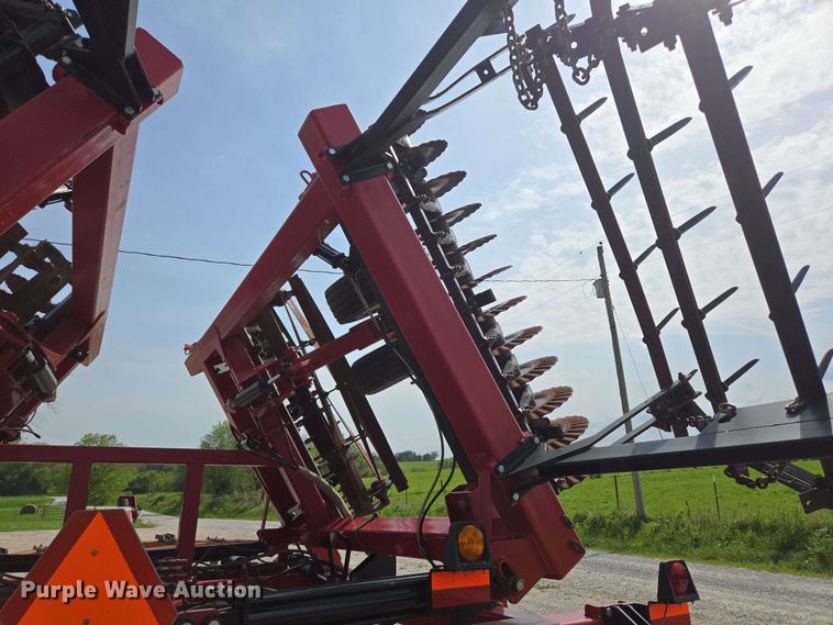 image for item DP6365 2019 McFarLane IC-5124-5FA vertical tillage