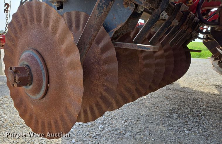 image for item DP6365 2019 McFarLane IC-5124-5FA vertical tillage