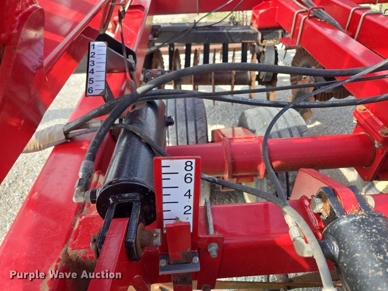 image for item DP6365 2019 McFarLane IC-5124-5FA vertical tillage