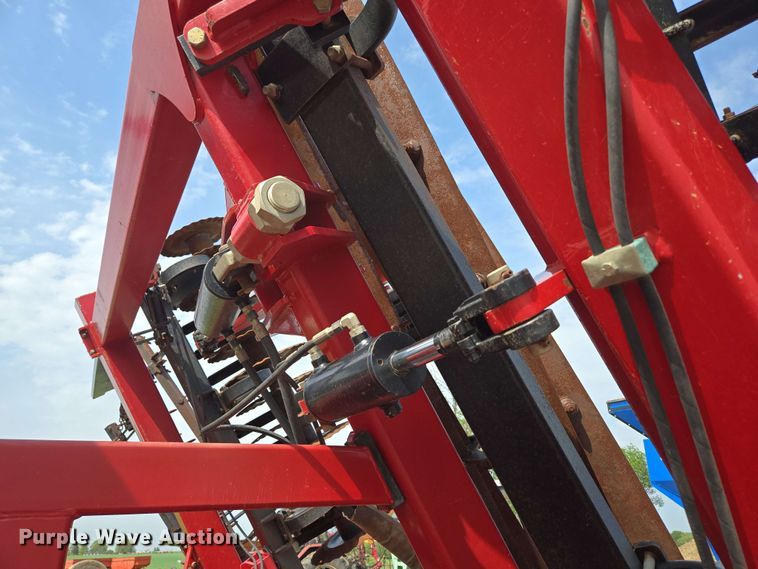 image for item DP6365 2019 McFarLane IC-5124-5FA vertical tillage