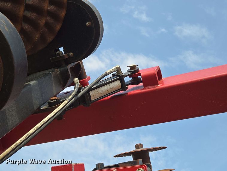 image for item DP6365 2019 McFarLane IC-5124-5FA vertical tillage