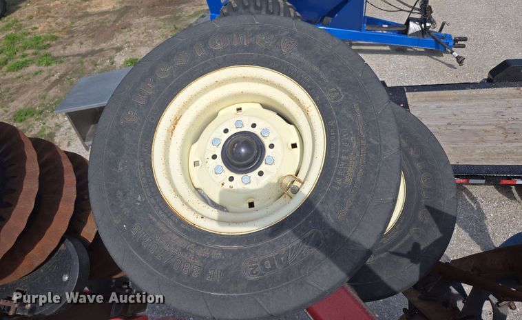 image for item DP6365 2019 McFarLane IC-5124-5FA vertical tillage