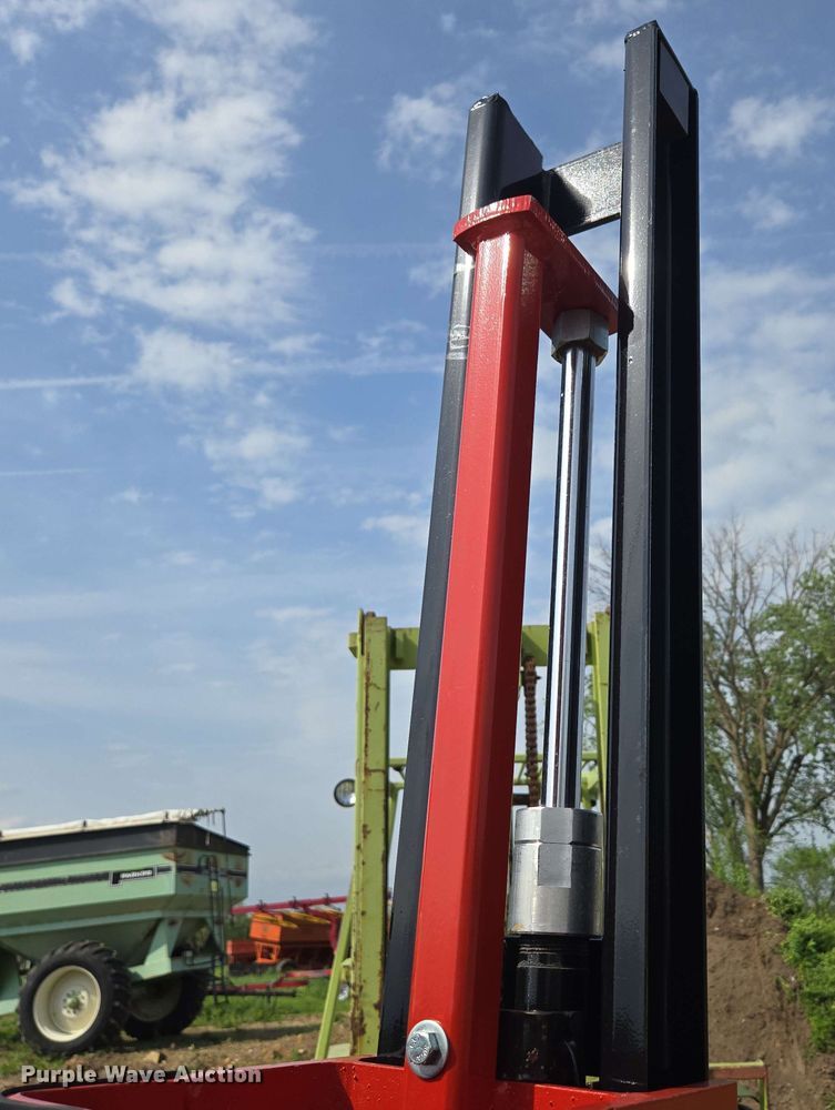 image for item DP6366 Worksaver HDP-16 skid steer post driver