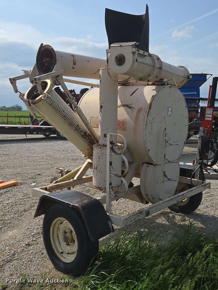 image for item DP6367 Rem 1026 grain vacuum