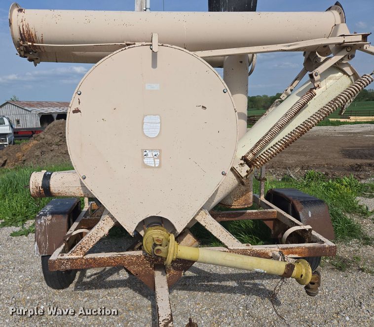 image for item DP6367 Rem 1026 grain vacuum