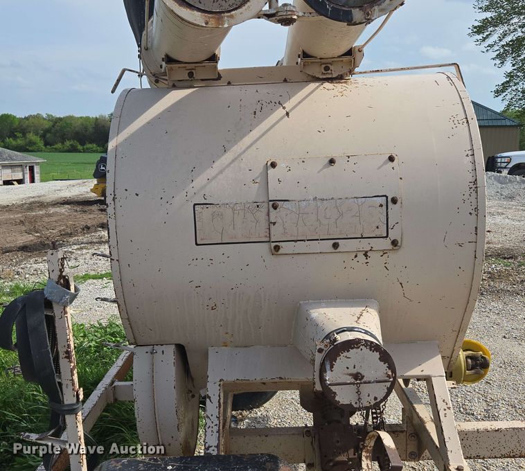 image for item DP6367 Rem 1026 grain vacuum