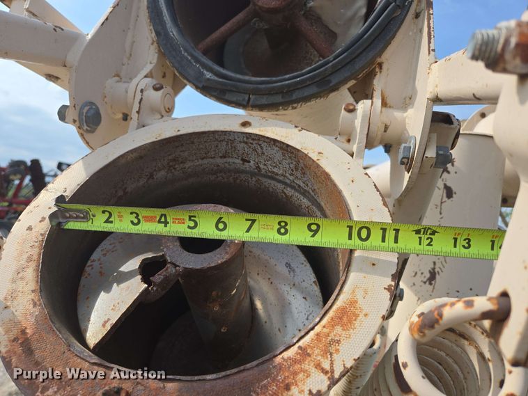 image for item DP6367 Rem 1026 grain vacuum