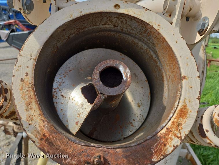 image for item DP6367 Rem 1026 grain vacuum