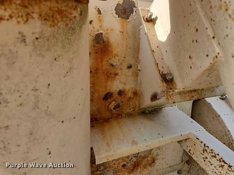 image for item DP6367 Rem 1026 grain vacuum