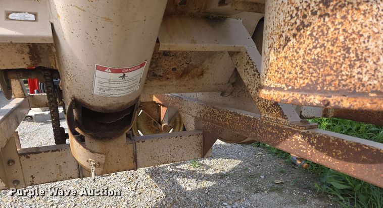 image for item DP6367 Rem 1026 grain vacuum