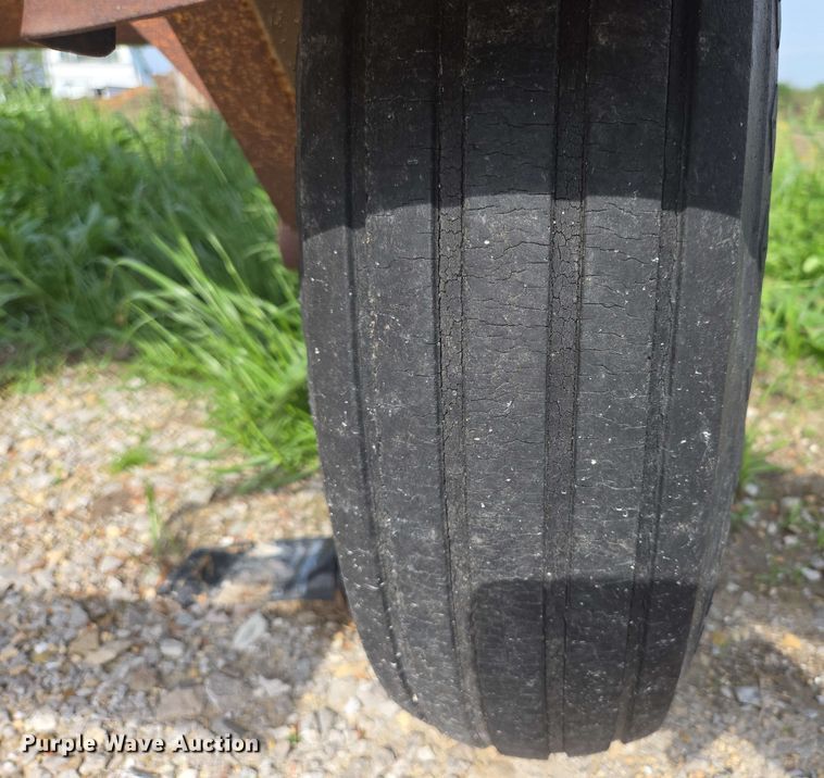 image for item DP6367 Rem 1026 grain vacuum