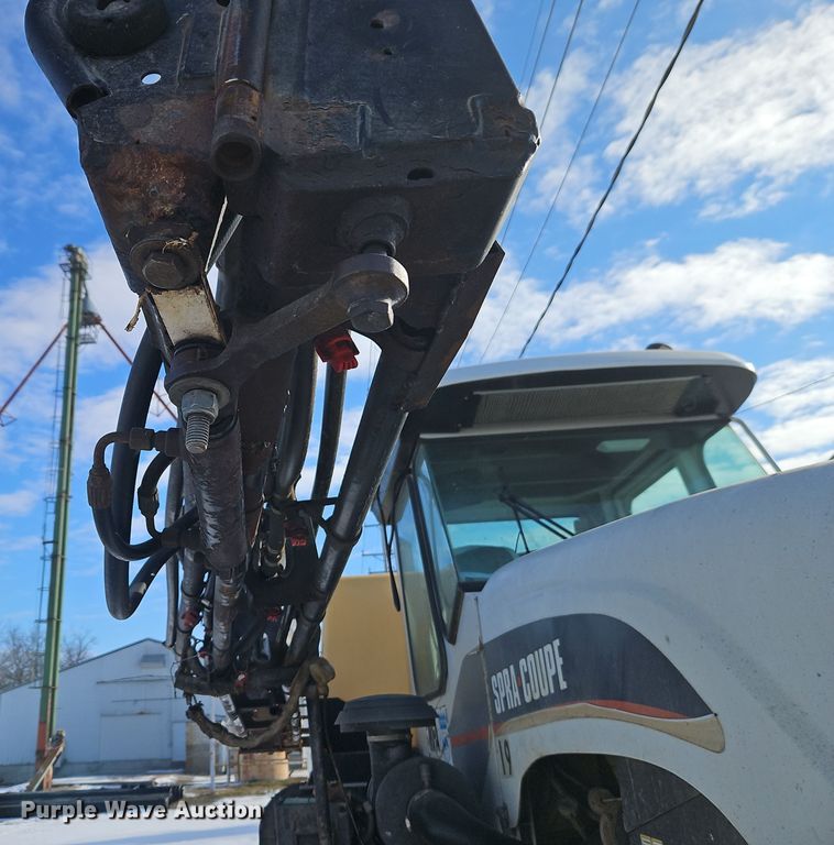 image for item DT7597 2008 Spra-Coupe 4460 sprayer