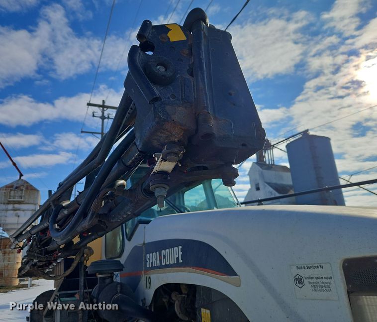 image for item DT7597 2008 Spra-Coupe 4460 sprayer