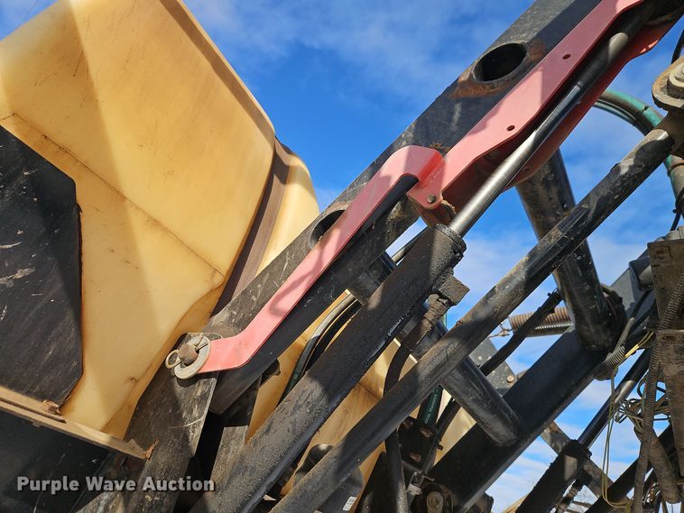 image for item DT7597 2008 Spra-Coupe 4460 sprayer