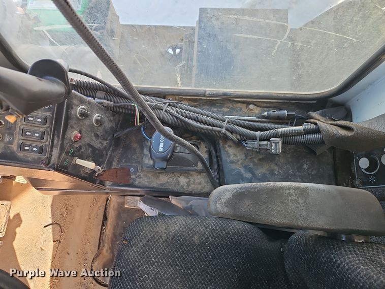 image for item DT7597 2008 Spra-Coupe 4460 sprayer