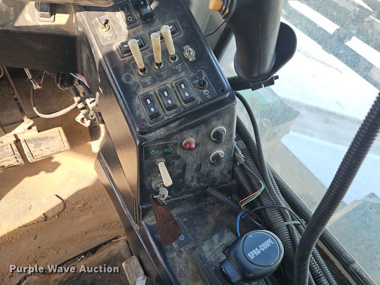 image for item DT7597 2008 Spra-Coupe 4460 sprayer