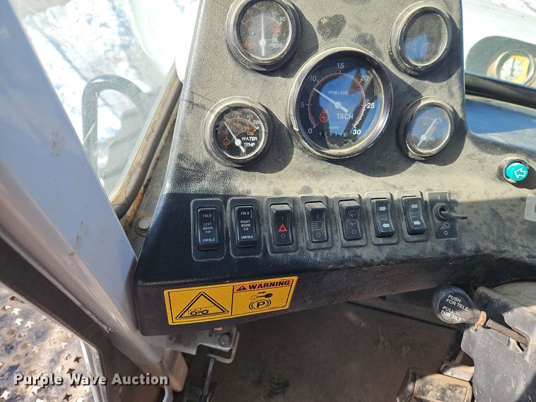 image for item DT7597 2008 Spra-Coupe 4460 sprayer