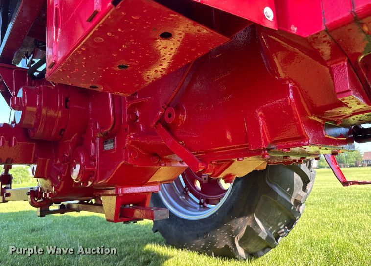 image for item DV2623 1979 International F-986 tractor