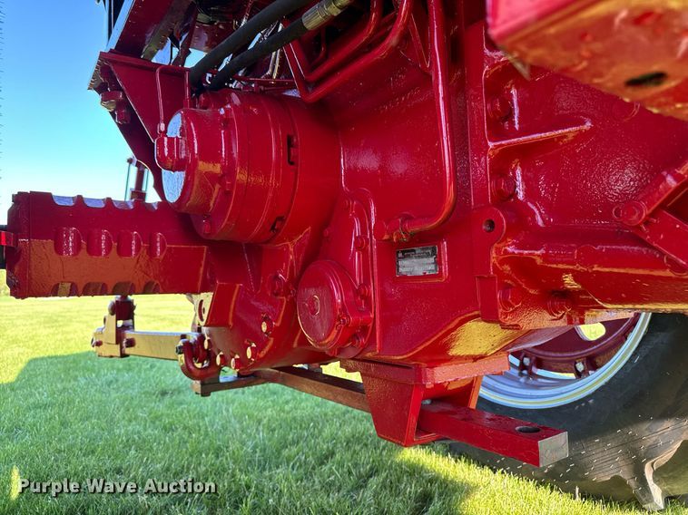 image for item DV2623 1979 International F-986 tractor