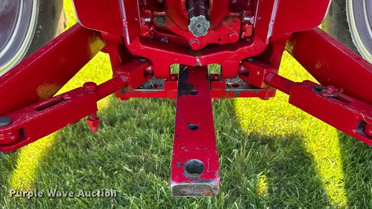 image for item DV2623 1979 International F-986 tractor