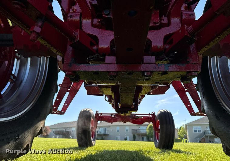 image for item DV2623 1979 International F-986 tractor