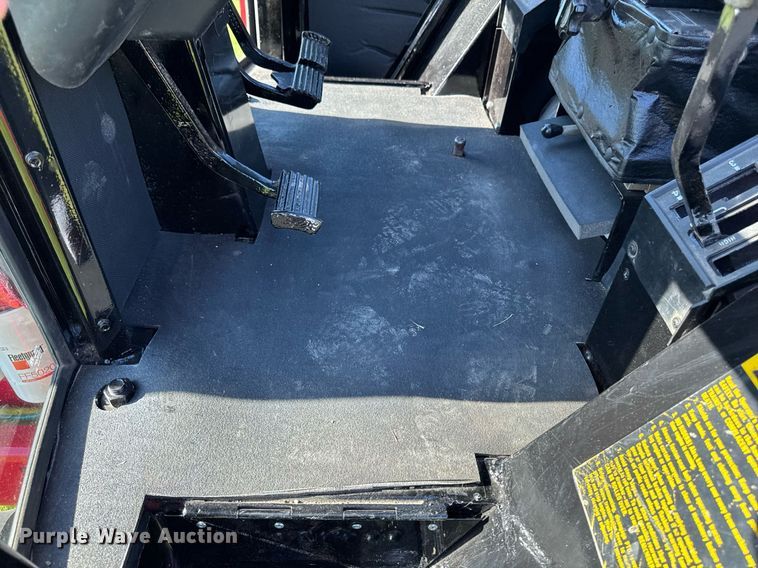 image for item DV2623 1979 International F-986 tractor