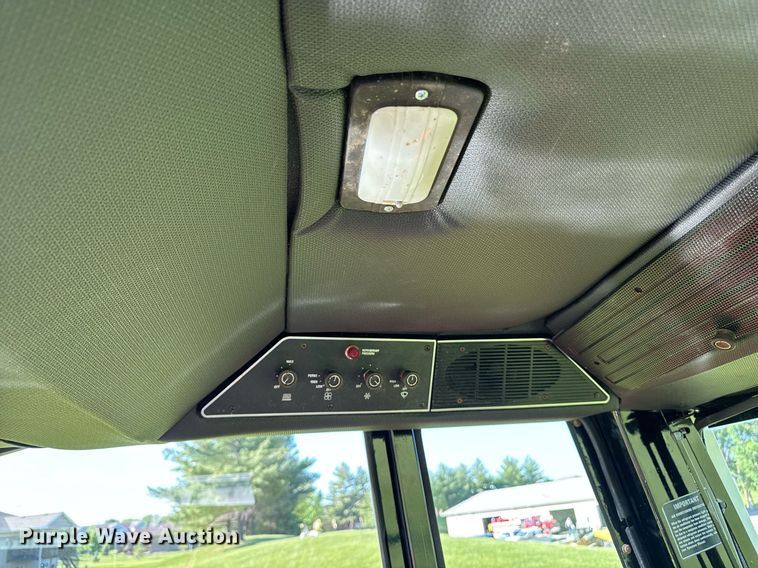 image for item DV2623 1979 International F-986 tractor