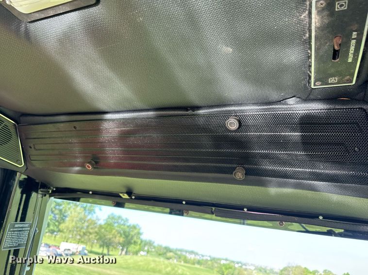 image for item DV2623 1979 International F-986 tractor