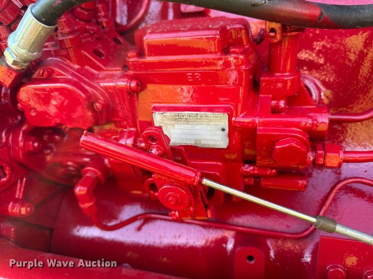 image for item DV2623 1979 International F-986 tractor