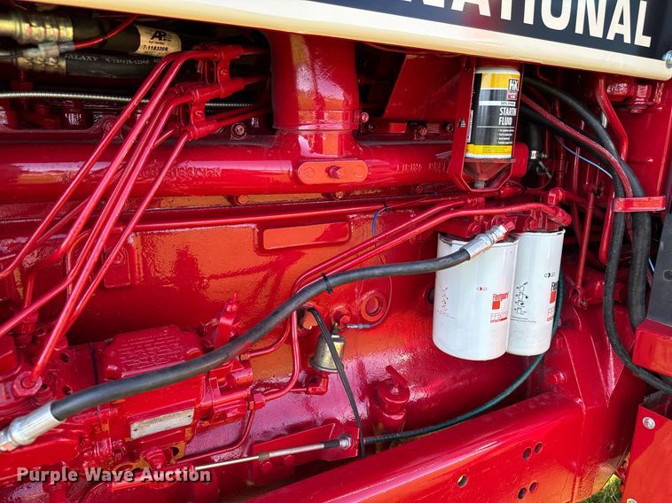 image for item DV2623 1979 International F-986 tractor