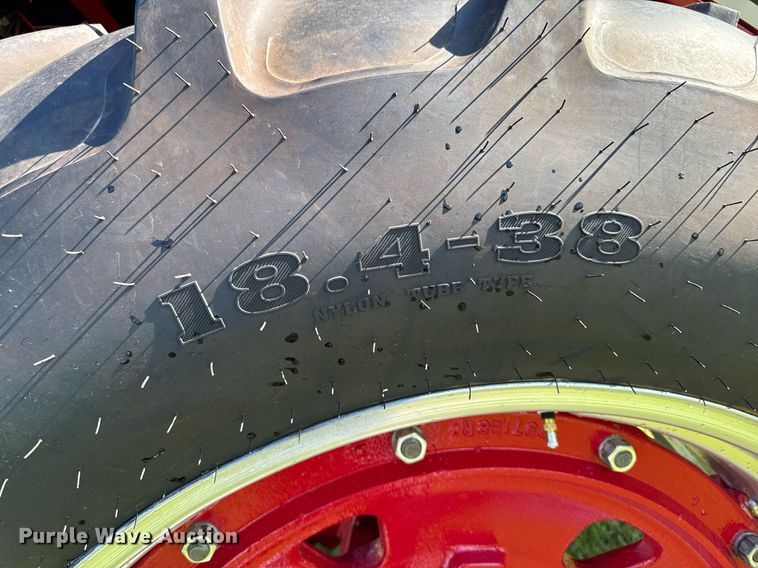 image for item DV2623 1979 International F-986 tractor