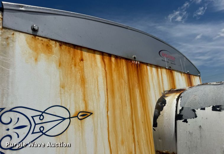 image for item DV4019 2002 Mack CX613 fertilizer delivery truck