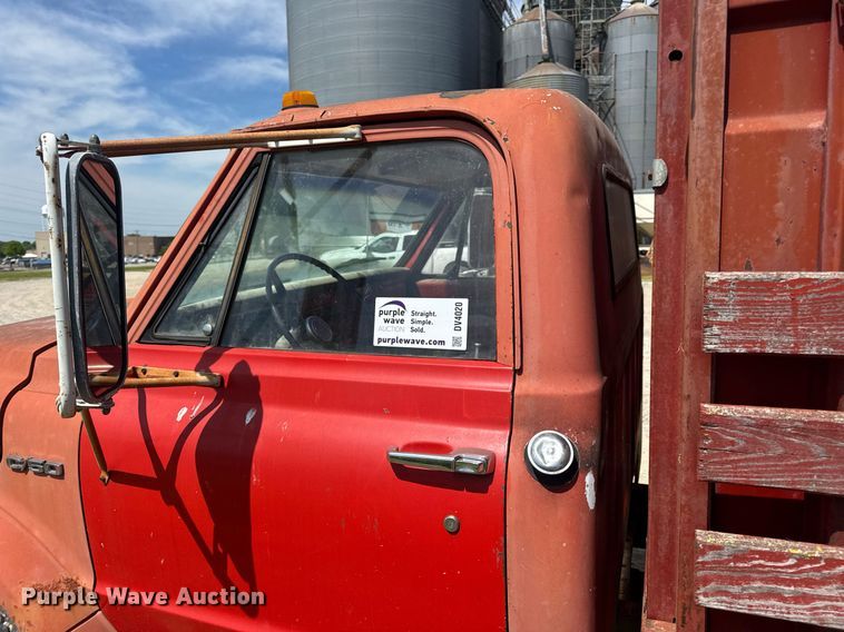 image for item DV4020 1969 Chevrolet C50 grain truck
