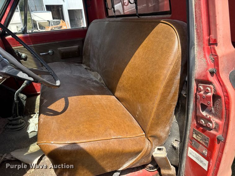 image for item DV4020 1969 Chevrolet C50 grain truck