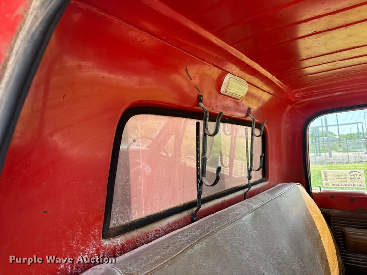 image for item DV4020 1969 Chevrolet C50 grain truck