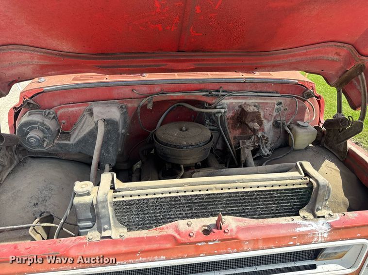 image for item DV4020 1969 Chevrolet C50 grain truck