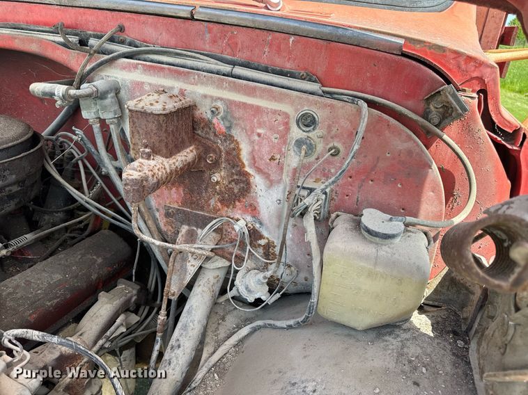 image for item DV4020 1969 Chevrolet C50 grain truck