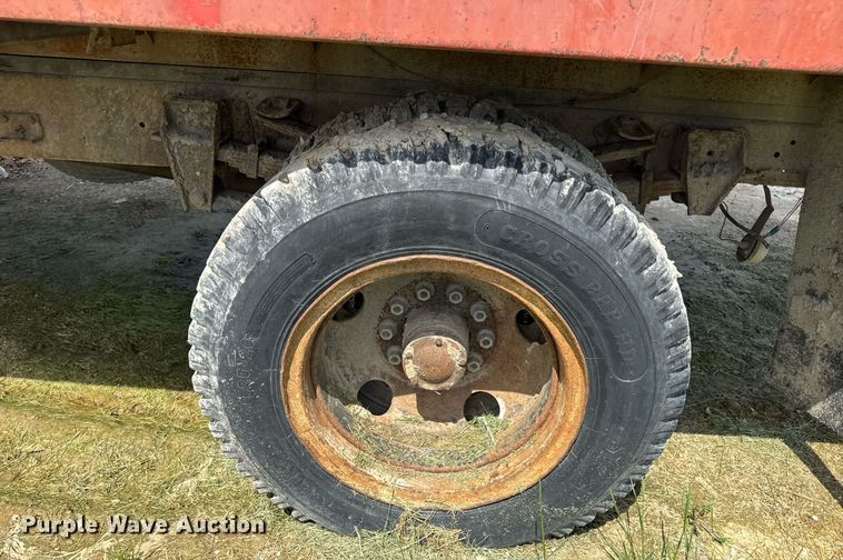 image for item DV4020 1969 Chevrolet C50 grain truck