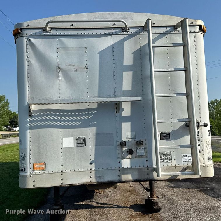 image for item DV4037 1999 Timpte Super Hopper grain trailer