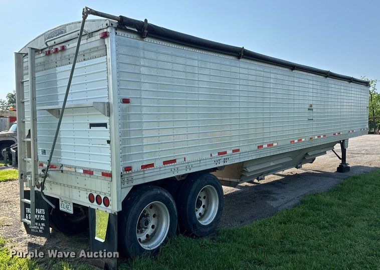 image for item DV4037 1999 Timpte Super Hopper grain trailer