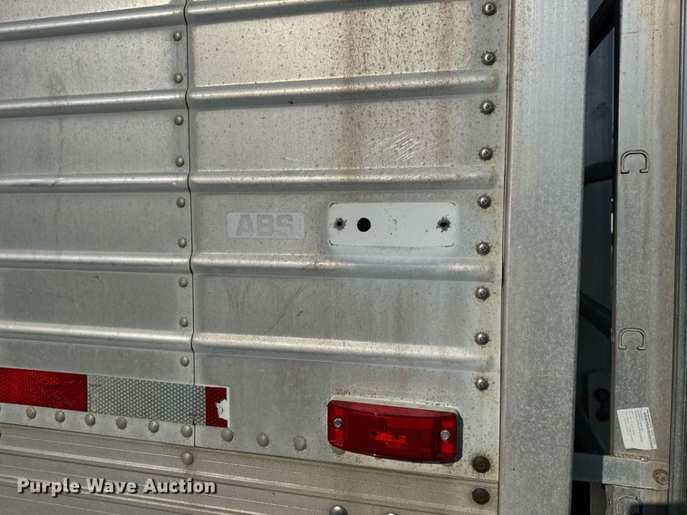 image for item DV4037 1999 Timpte Super Hopper grain trailer