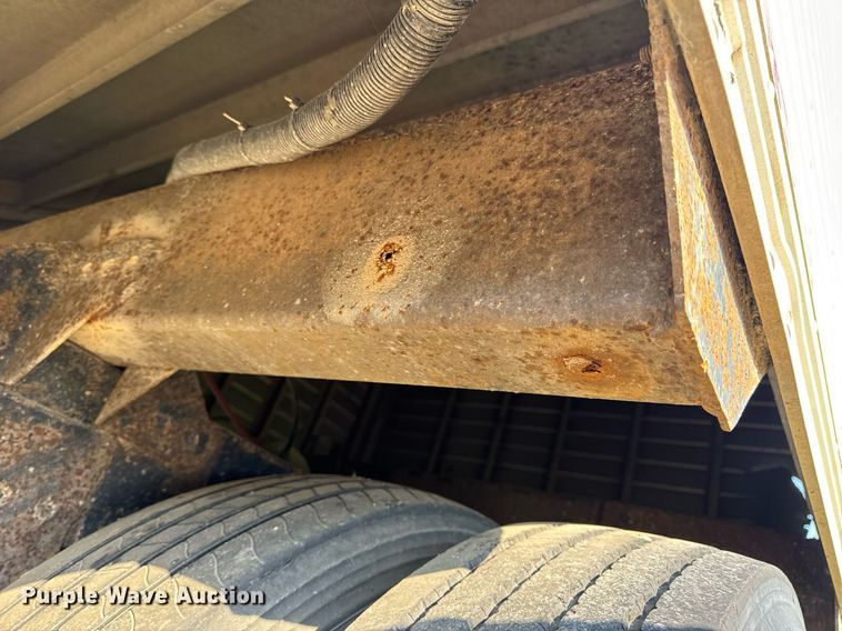 image for item DV4037 1999 Timpte Super Hopper grain trailer