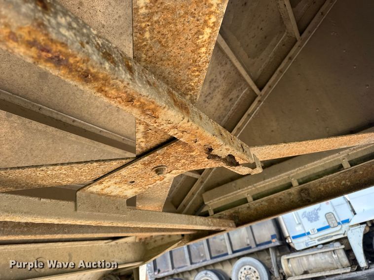 image for item DV4037 1999 Timpte Super Hopper grain trailer