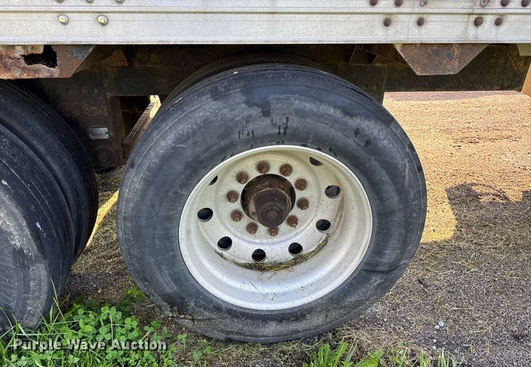 image for item DV4037 1999 Timpte Super Hopper grain trailer