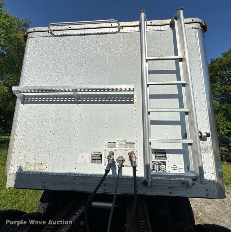 image for item DV4038 2006 Timpte Super Hopper grain trailer