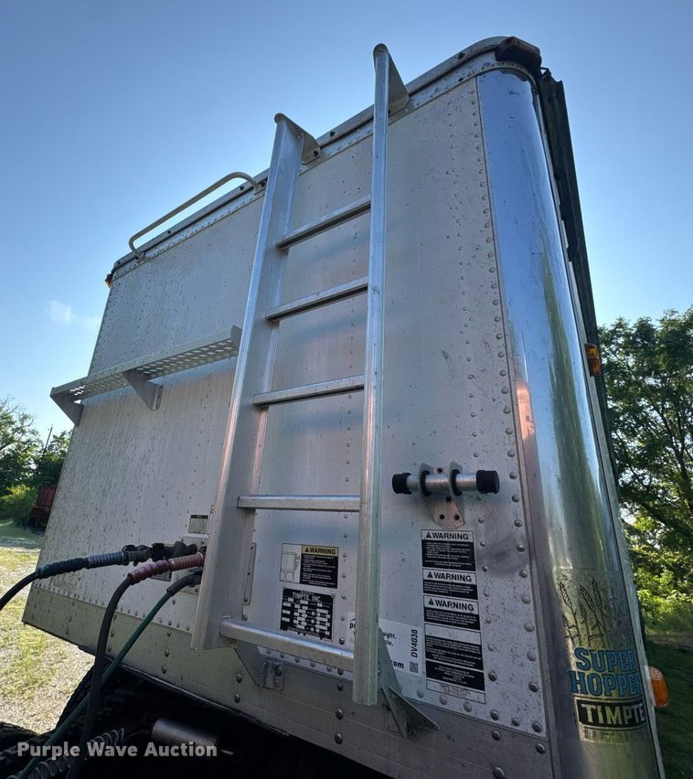 image for item DV4038 2006 Timpte Super Hopper grain trailer
