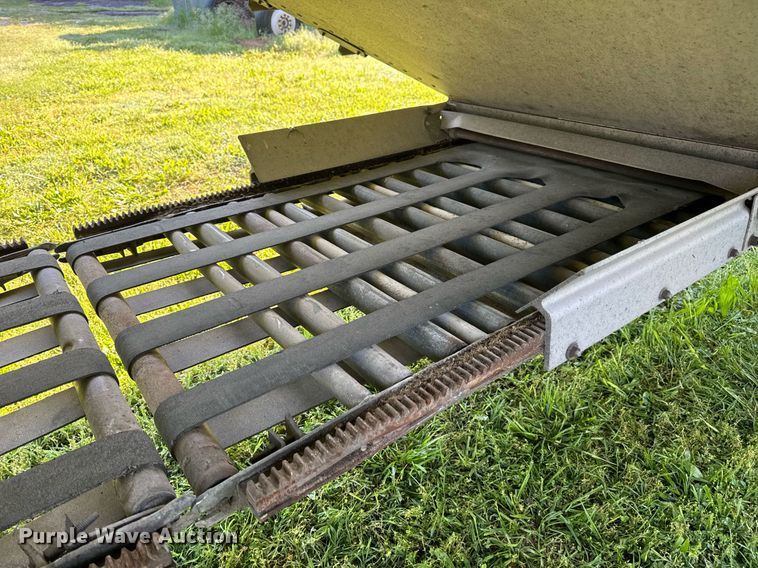 image for item DV4038 2006 Timpte Super Hopper grain trailer